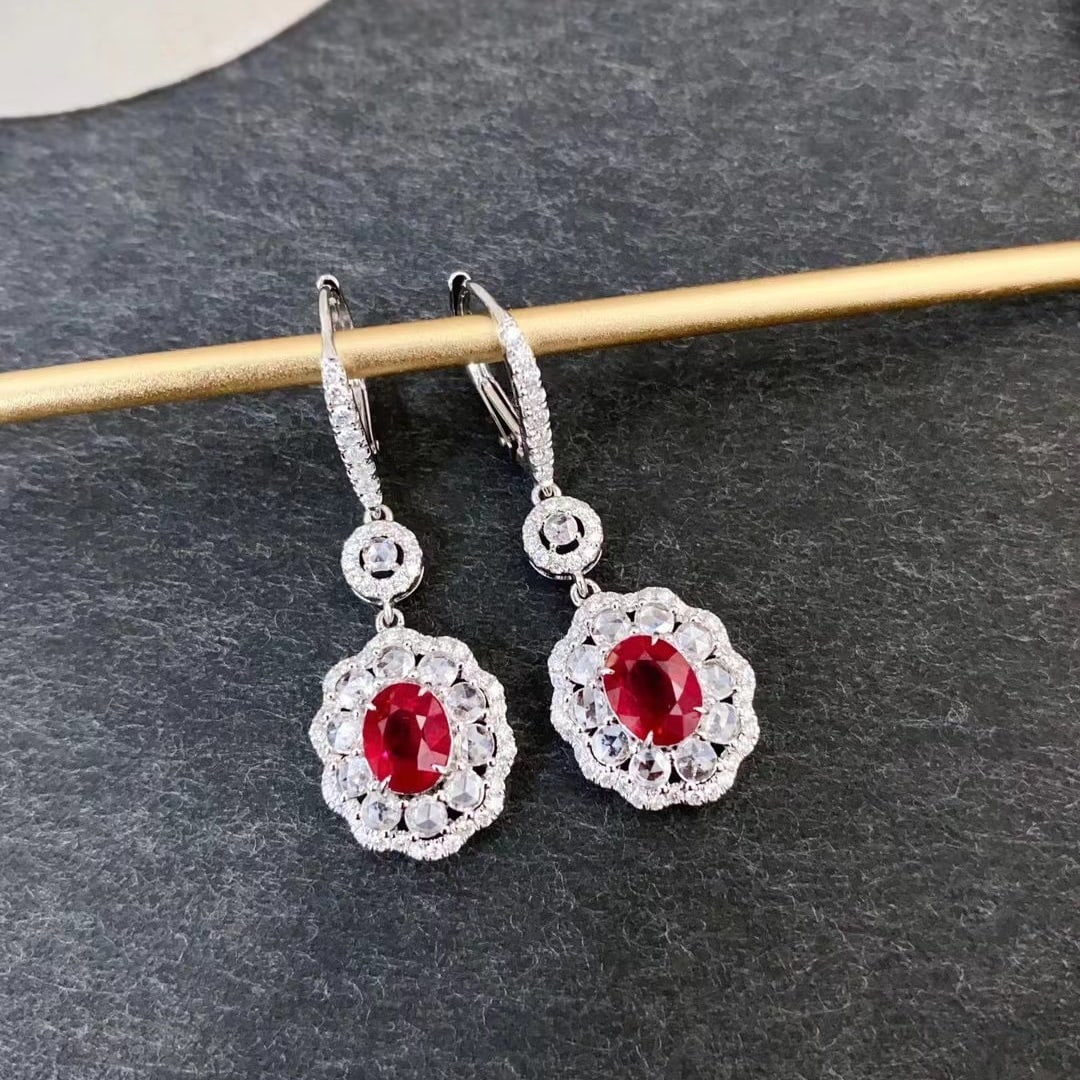 14k Gold 3.44 Ctw Vivid Red Natural Ruby & Diamond Earrings: Ref:230971146 // gold content:14k gold // main gemstone:ruby // shape:oval // carat weight:2. 21ct // color:vivid red // treatment:natural // // adjacent gemstone 2 : diamond // shape:round //