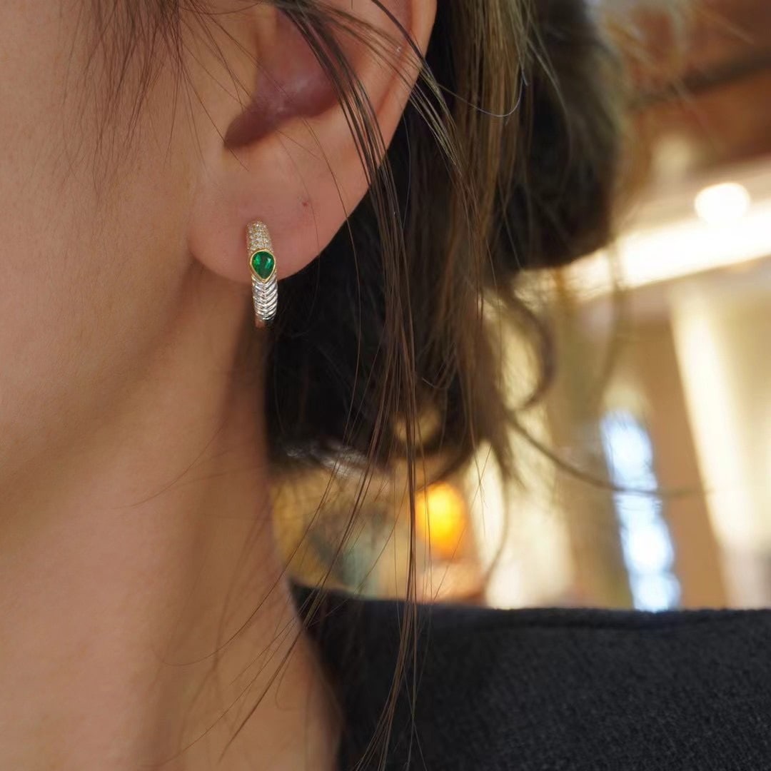 14k Gold 0.48 Ctw Natural Emerald & Diamond Earrings - 5