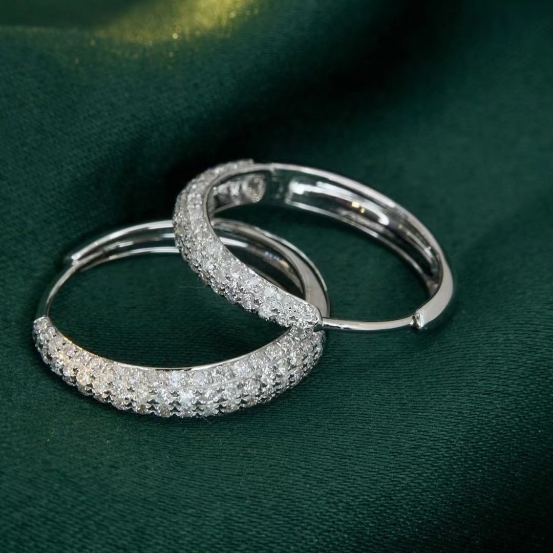 14k Gold 0.66 Ct Natural H Diamond Earrings: Ref:230971178 // gold content:14k gold // main gemstone:diamond // shape:round // carat weight:0. 66ct // clarity grade:vs-si // color:h // treatment:natural // cut grade:g // Condition: NewLow