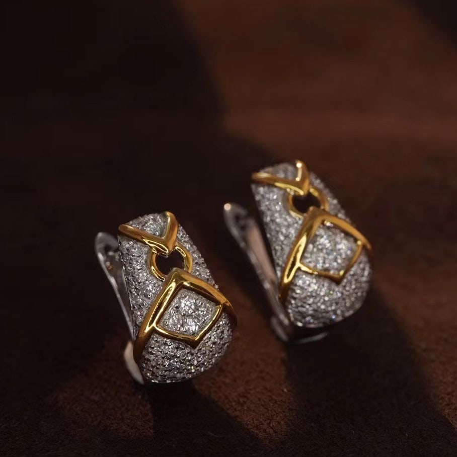 14k Gold 0.56 Ct Natural H Diamond Earrings: Ref:230971180 // gold content:14k gold // main gemstone:diamond // shape:round // carat weight:0. 56ct // clarity grade:vs-si // color:h // treatment:natural // cut grade:g // Condition: NewLow