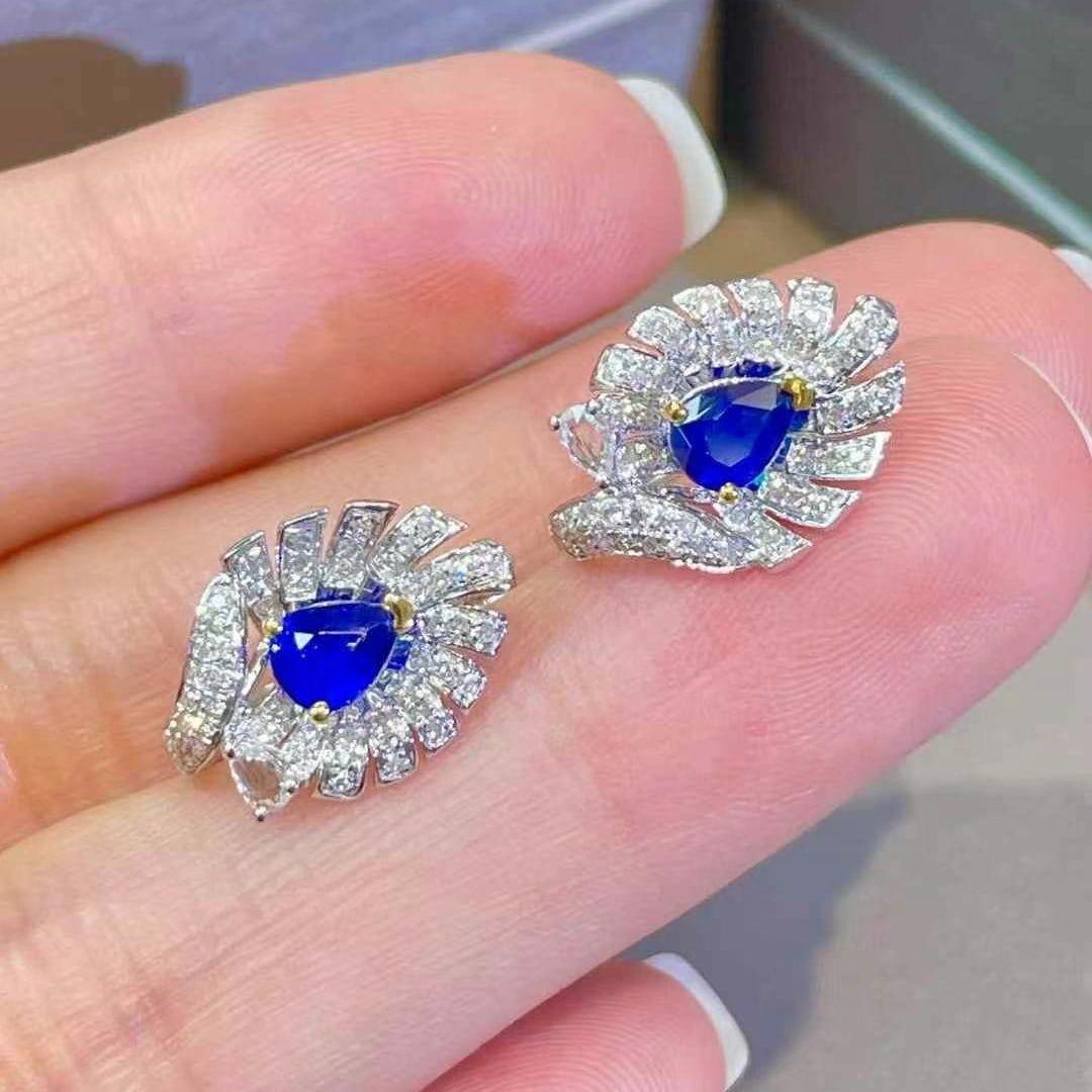 14k Gold 0.62 Ct Natural Sapphire & Diamond Earrings - 4