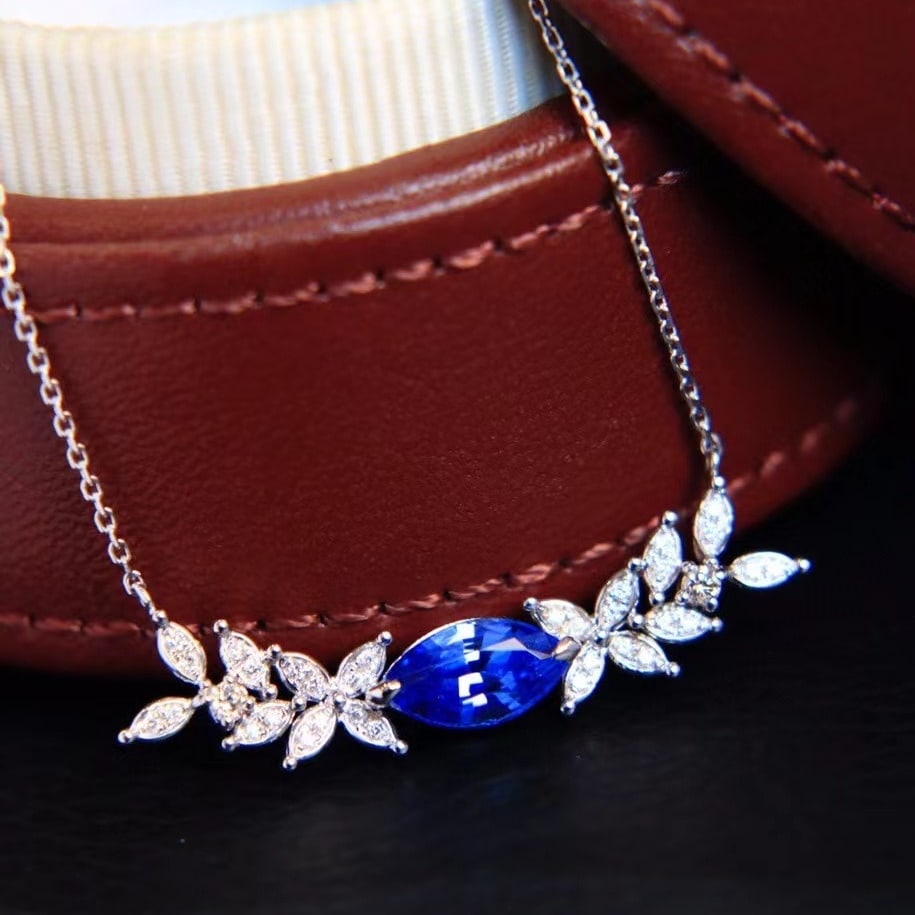 14k Gold 1.26 Ctw Natural Sapphire & Diamond Necklace: Ref:230971223 // gold content:14k gold // main gemstone:sapphire // shape:marquise // carat weight:1. 13ct // color:cornflower blue // treatment:natural // // adjacent gemstone 2 : diamond //