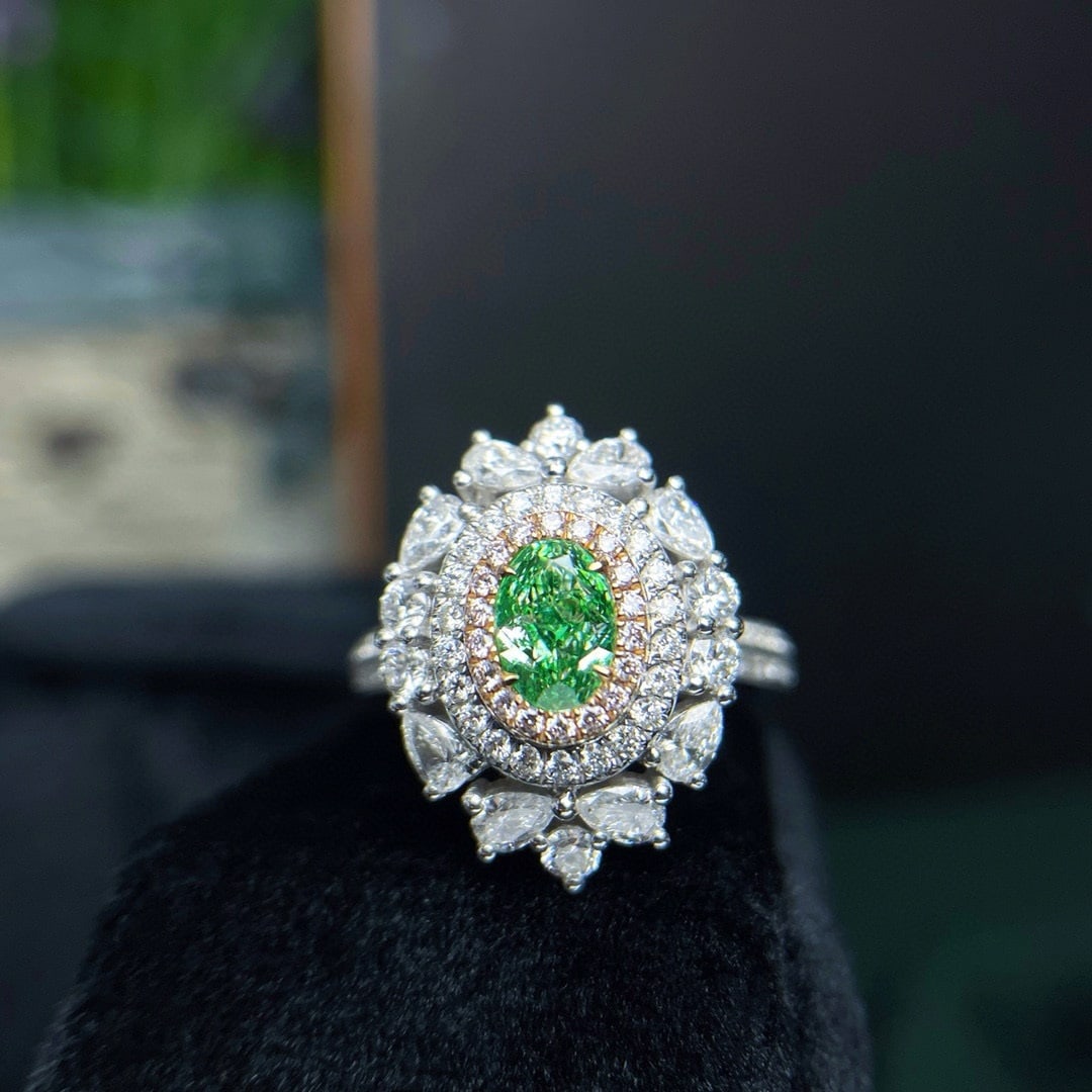 14k Gold 1.72 Ctw Natural Green Diamond & Diamond Ring: Ref:230972014 // gold content:14k gold // ring size:7. 25us // // main gemstone:green diamond // shape:oval // carat weight:0. 51ct // color:green // treatment:natural // // adjacent gemstone 2 :