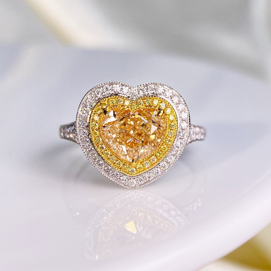 14k Gold 2.46 Ctw Natural Yellow Diamond & Diamond Ring: Ref:230972016 // gold content:14k gold // ring size:7. 25us // // main gemstone:yellow diamond // shape:heart // carat weight:2. 01ct // color:yellow // treatment:natural // // adjacent gemstone 2