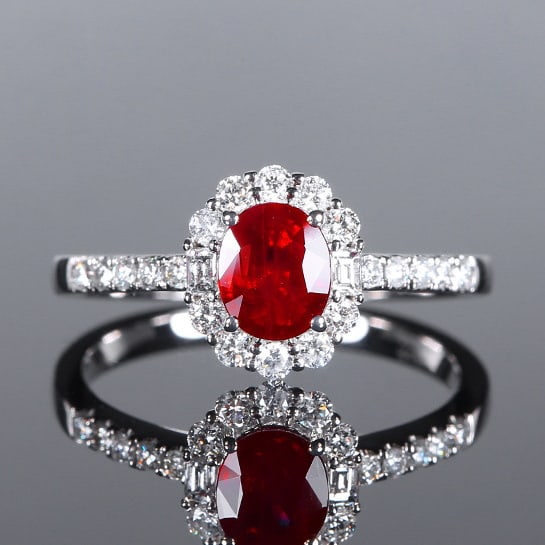 14k Gold 1.31 Ctw Natural Ruby & Diamond Ring: Ref:230972038 // gold content:14k gold // ring size:7. 25us // // main gemstone:ruby // shape:oval // carat weight:0. 93ct // color:pigeonblood red // treatment:natural // // adjacent gemstone 2 : dia