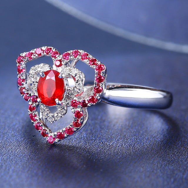 14k Gold 0.38 Ctw Natural Ruby & Diamond Ring - 2