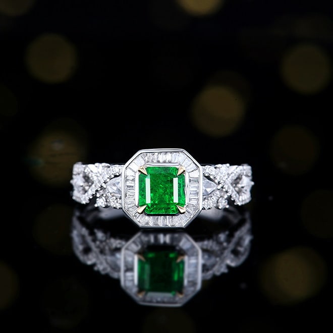14k Gold 1.16 Ctw Vivid Green Natural Emerald & Diamond Ring: Ref:230972089 // gold content:14k gold // ring size:7. 25us // // main gemstone:emerald // shape:octagonal // carat weight:0. 67ct // color:vivid green // treatment:natural // // adjacent gemstone