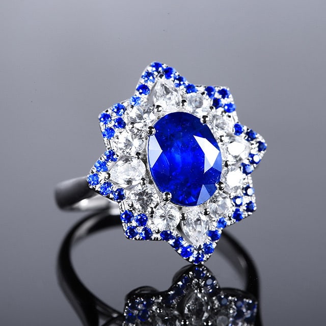 14k Gold 3.88 Ctw Natural Sapphire & Sapphire Ring: Ref:230972091 // gold content:14k gold // ring size:7. 25us // // main gemstone:sapphire // shape:multiply // carat weight:2. 65ct // color:royal blue // treatment:natural // // adjacent gemstone