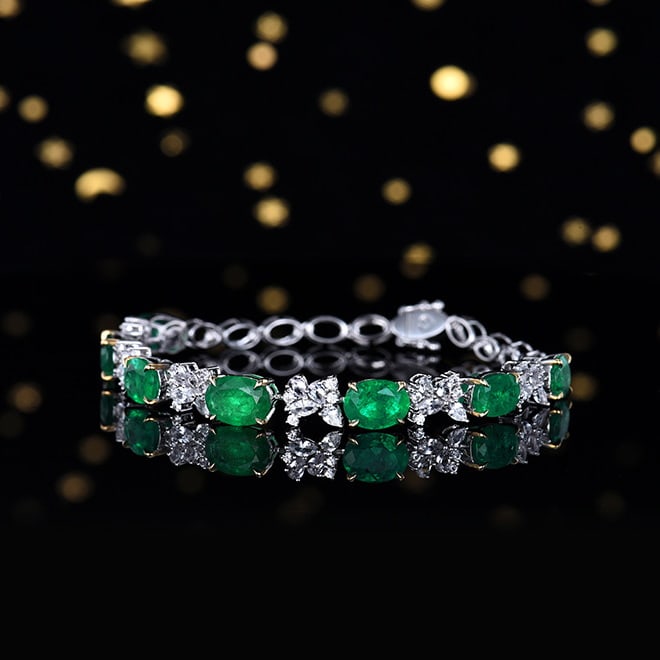 14k Gold 9.83 Ctw Vivid Green Natural Emerald & Sapphire Bracelet - 2