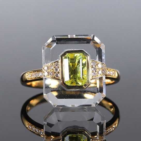 14k Gold 1.36 Ctw Natural Chrysoberyl & Diamond Ring: Ref:230972115 // gold content:14k gold // ring size:7. 25us // // main gemstone:chrysoberyl // shape:octagonal // carat weight:1. 23ct // color:yellowish green // treatment:natural // // adjacent