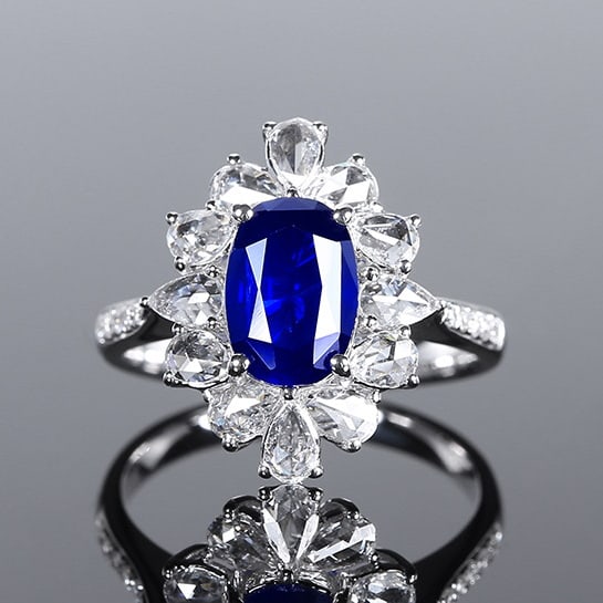 14k Gold 2.94 Ctw Natural Sapphire & Diamond Ring: Ref:230972117 // gold content:14k gold // ring size:7. 25us // // main gemstone:sapphire // shape:oval // carat weight:2. 22ct // color:royal blue // treatment:natural // // adjacent gemstone 2 :