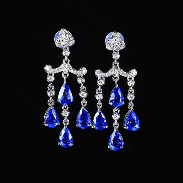 14k Gold 4.47 Ctw Natural Sapphire & Diamond Earrings: Ref:230972118 // gold content:14k gold // main gemstone:sapphire // shape:pear // carat weight:4. 16ct // color:cornflower blue // treatment:natural // // adjacent gemstone 2 : diamond // number of