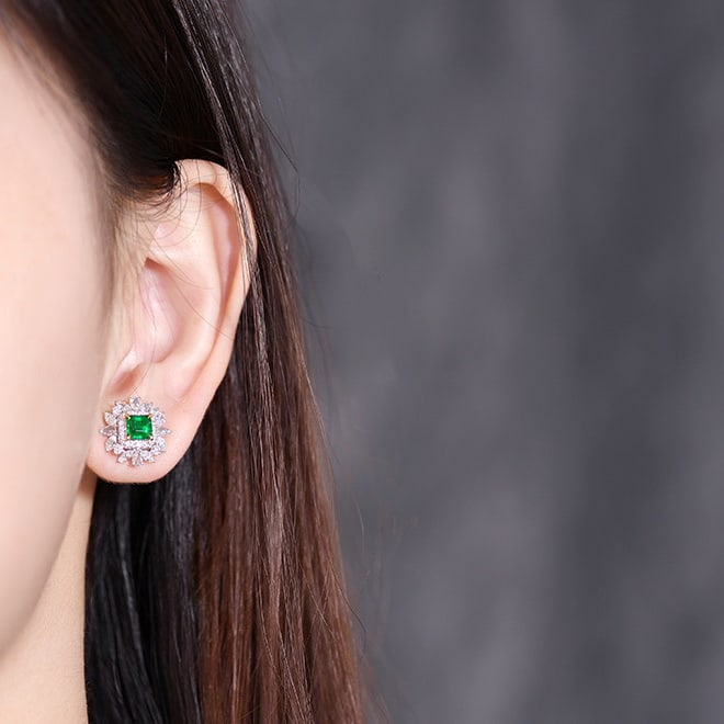 14k Gold 2.20 Ctw Vivid Green Natural Emerald & Diamond Earrings - 6