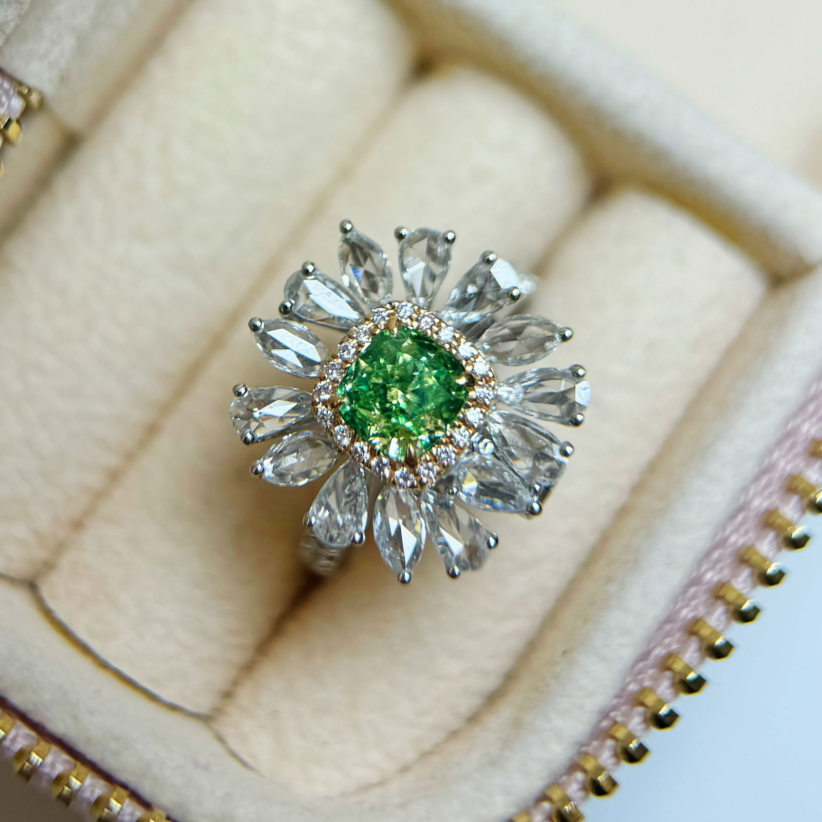 Gia Certified 14k Gold 2.43 Ctw Natural Green Diamond & Diamond Ring/pendant( Without Chain ): Ref:230972202 // gold content:14k gold // ring size:7. 25us // // main gemstone:green diamond // certified:gia // shape:cushion // carat weight:1. 02ct // clarity grade:vs2 // color:green //