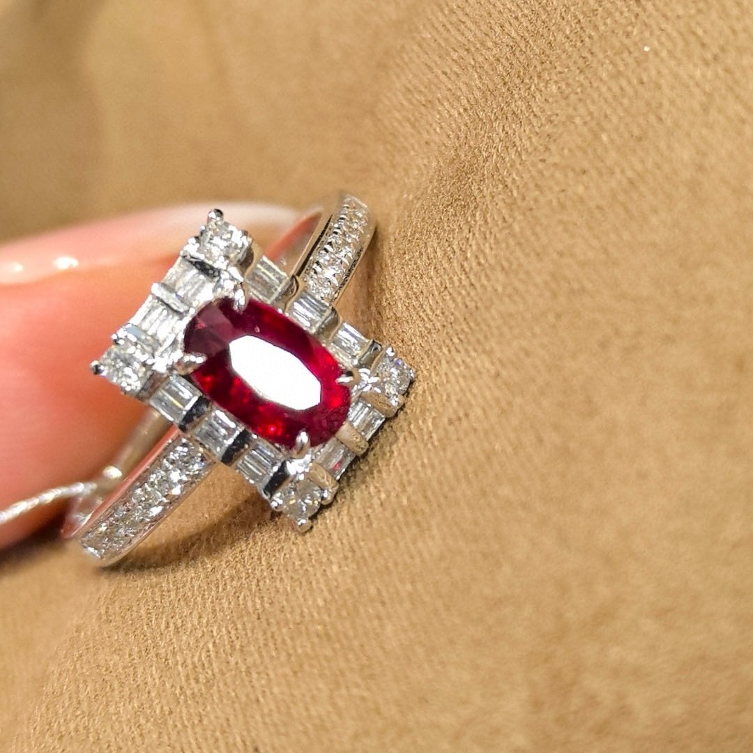 14k Gold 1.27 Ctw Natural Ruby & Diamond Ring - 2