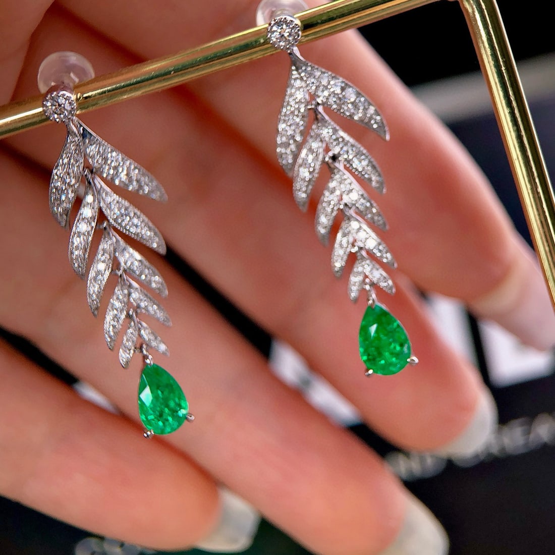 14k Gold 1.83 Ctw Vivid Green Natural Emerald & Diamond Earrings - 3