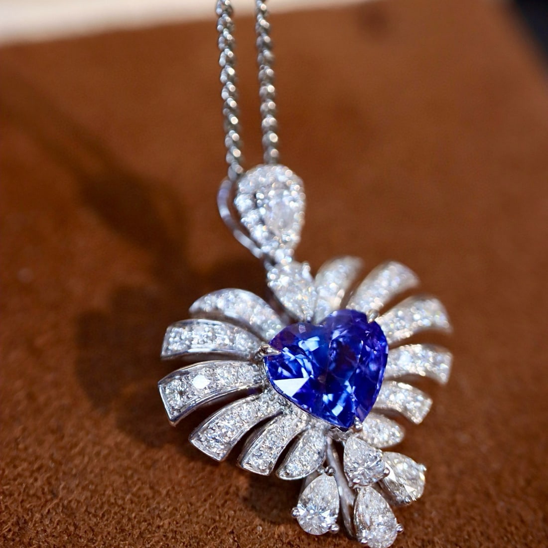 14k Gold 3.04 Ctw Natural Sapphire & Diamond Pendant( Without Chain ): Ref:230972259 // gold content:14k gold // main gemstone:sapphire // shape:heart // carat weight:2. 20ct // color:blue // treatment:natural // // adjacent gemstone 2 : diamond // shape:multiply //