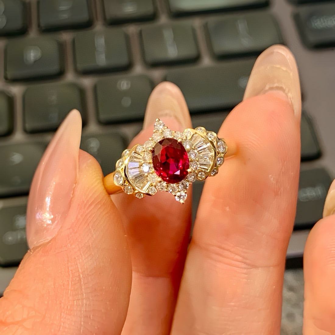 14k Gold 1.08 Ctw Natural Ruby & Diamond Ring - 2