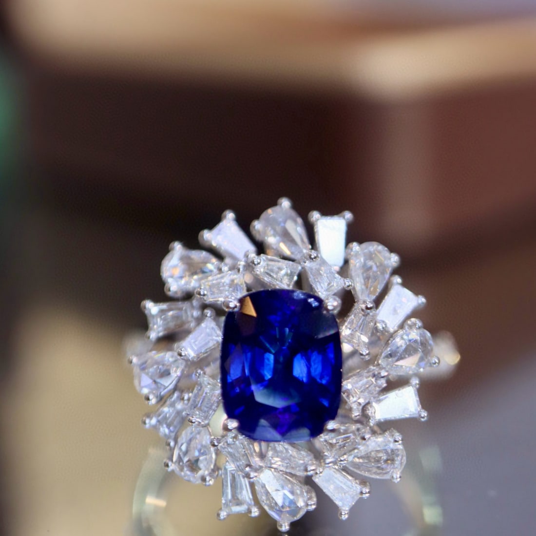 14k Gold 2.70 Ctw Natural Sapphire & Diamond Ring: Ref:230972287 // gold content:14k gold // ring size:7. 25us // // main gemstone:sapphire // shape:cushion // carat weight:1. 70ct // color:blue // treatment:natural // // adjacent gemstone 2 :