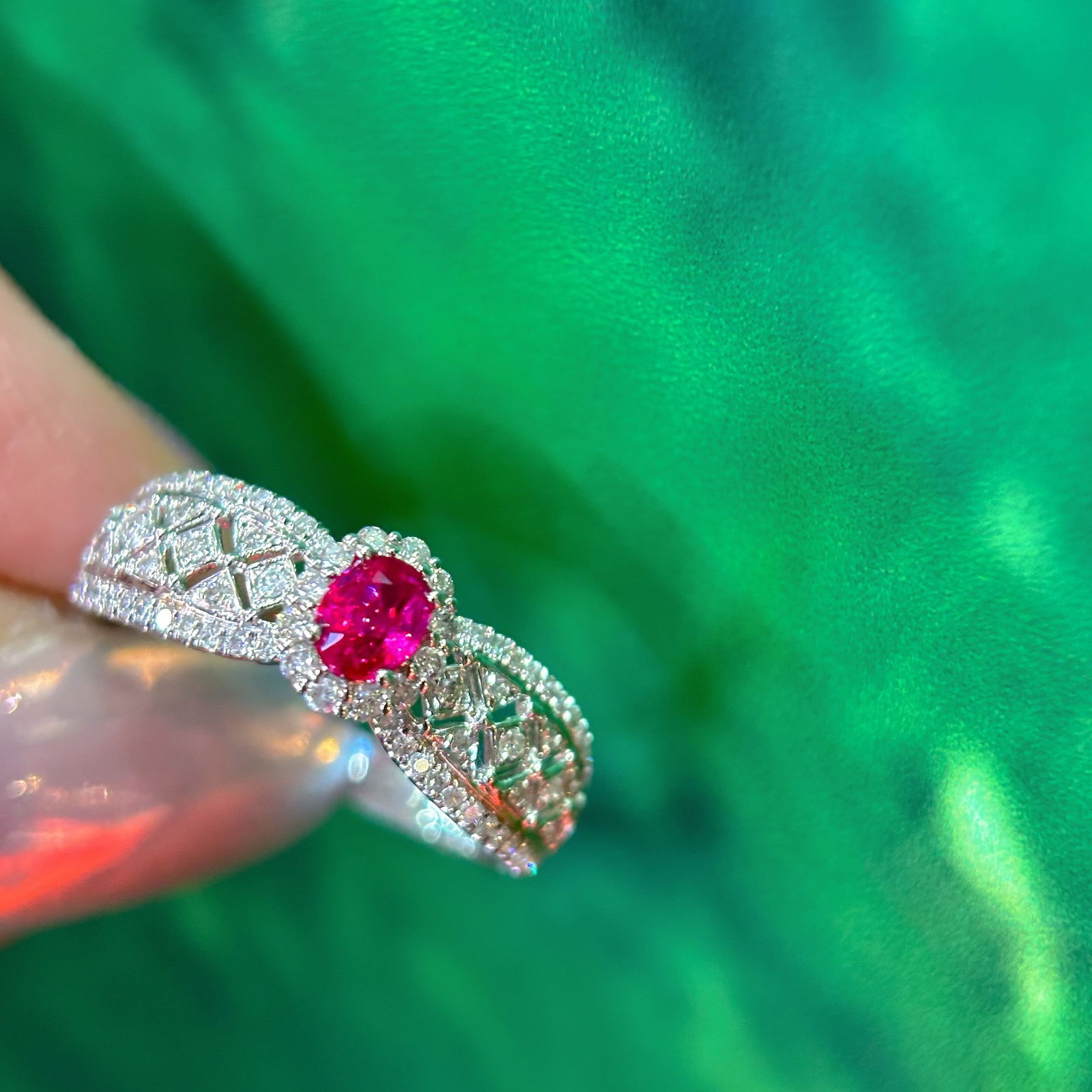 14k Gold 0.3 Ct Natural Ruby & Diamond Ring: Ref:230972311 // gold content:14k gold // ring size:7. 25us // // main gemstone:ruby // shape:oval // carat weight:0. 3ct // color:red // treatment:natural // // adjacent gemstone 2 : diamond //