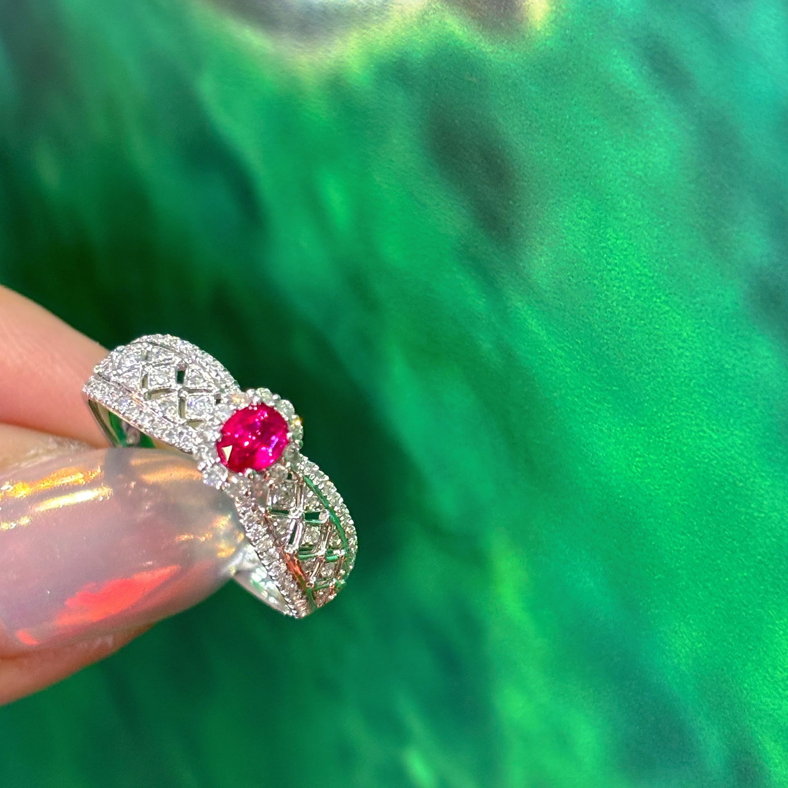 14k Gold 0.3 Ct Natural Ruby & Diamond Ring - 5