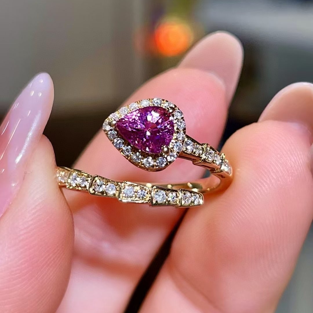 14k Gold 1.03 Ctw Natural Sapphire & Diamond Ring: Ref:230972330 // gold content:14k gold // ring size:7. 25us // // main gemstone:sapphire // shape:pear // carat weight:0. 82ct // color:purple // treatment:natural // // adjacent gemstone 2 :