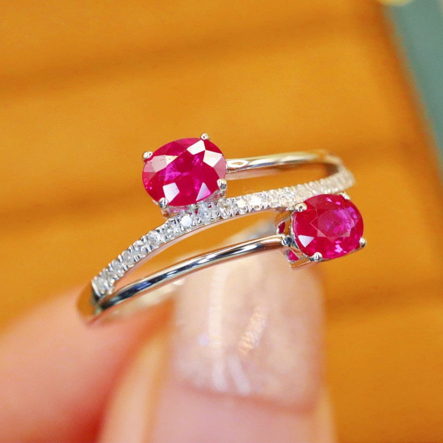 14k Gold 0.69 Ctw Natural Ruby & Diamond Ring - 3