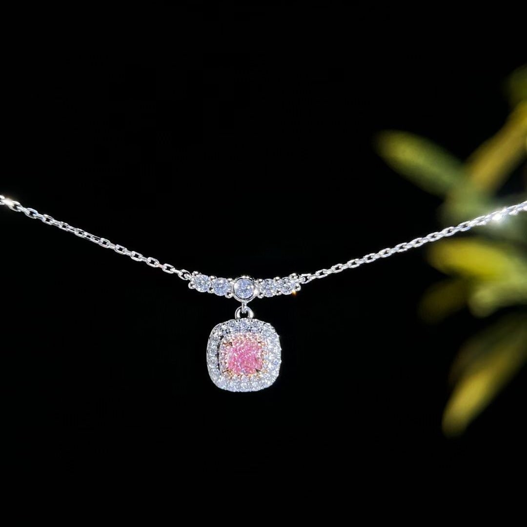 14k Gold 0.64 Ctw Natural Pink Diamond & Diamond Necklace: Ref:230972349 // gold content:14k gold // main gemstone:pink diamond // shape:cushion // carat weight:0. 32ct // color:pink // treatment:natural // // adjacent gemstone 2 : diamond // shape:round