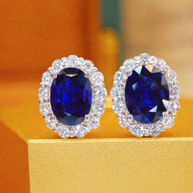 14k Gold 2.32 Ctw Natural Sapphire & Diamond Earrings: Ref:230972370 // gold content:14k gold // main gemstone:sapphire // shape:oval // carat weight:1. 80ct // color:royal blue // treatment:natural // // adjacent gemstone 2 : diamond // number of