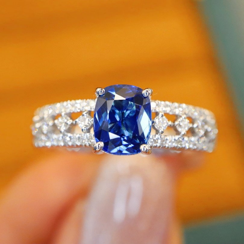 14k Gold 1.39 Ctw Natural Sapphire & Diamond Ring: Ref:230972387 // gold content:14k gold // ring size:7. 25us // // main gemstone:sapphire // shape:cushion // carat weight:1. 18ct // color:royal blue // treatment:natural // // adjacent gemstone 2