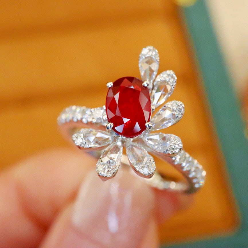 14k Gold 1.52 Ctw Natural Ruby & Diamond Ring - 2