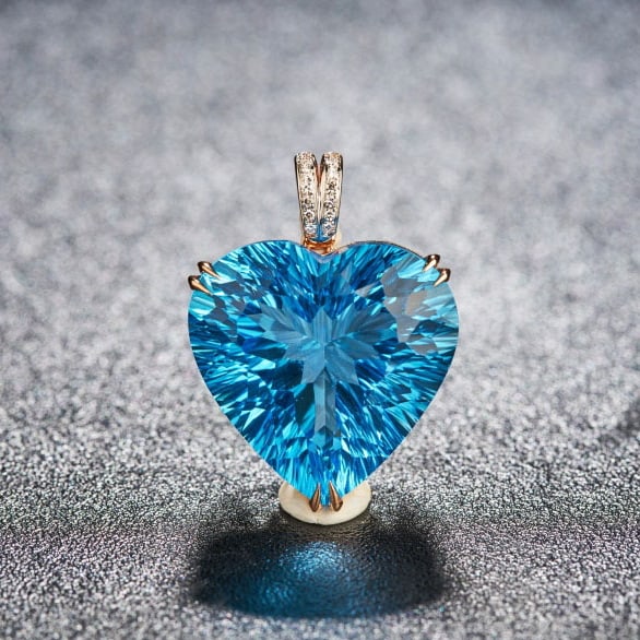 14k Gold 24.68 Ct Natural Topaz & Diamond Pendant( Without Chain ): Ref:230972400 // gold content:14k gold // main gemstone:topaz // shape:heart // carat weight:24. 68ct // color:blue // treatment:natural // // adjacent gemstone 2 : diamond // shape:round //