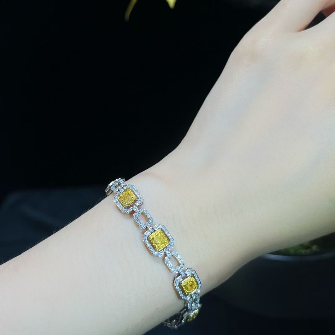 14k Gold 4.11 Ctw Natural Yellow Diamond & Diamond Bracelet - 2