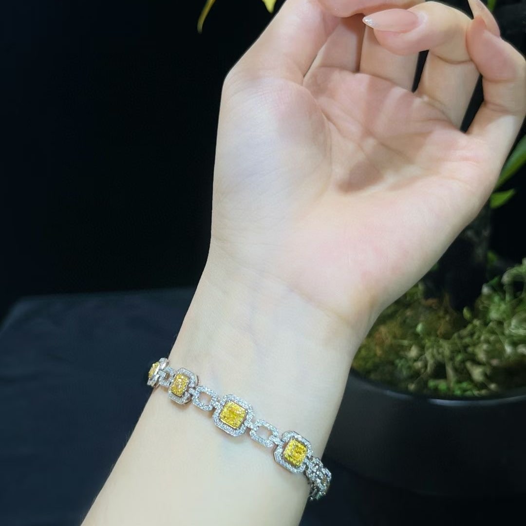 14k Gold 4.11 Ctw Natural Yellow Diamond & Diamond Bracelet - 3