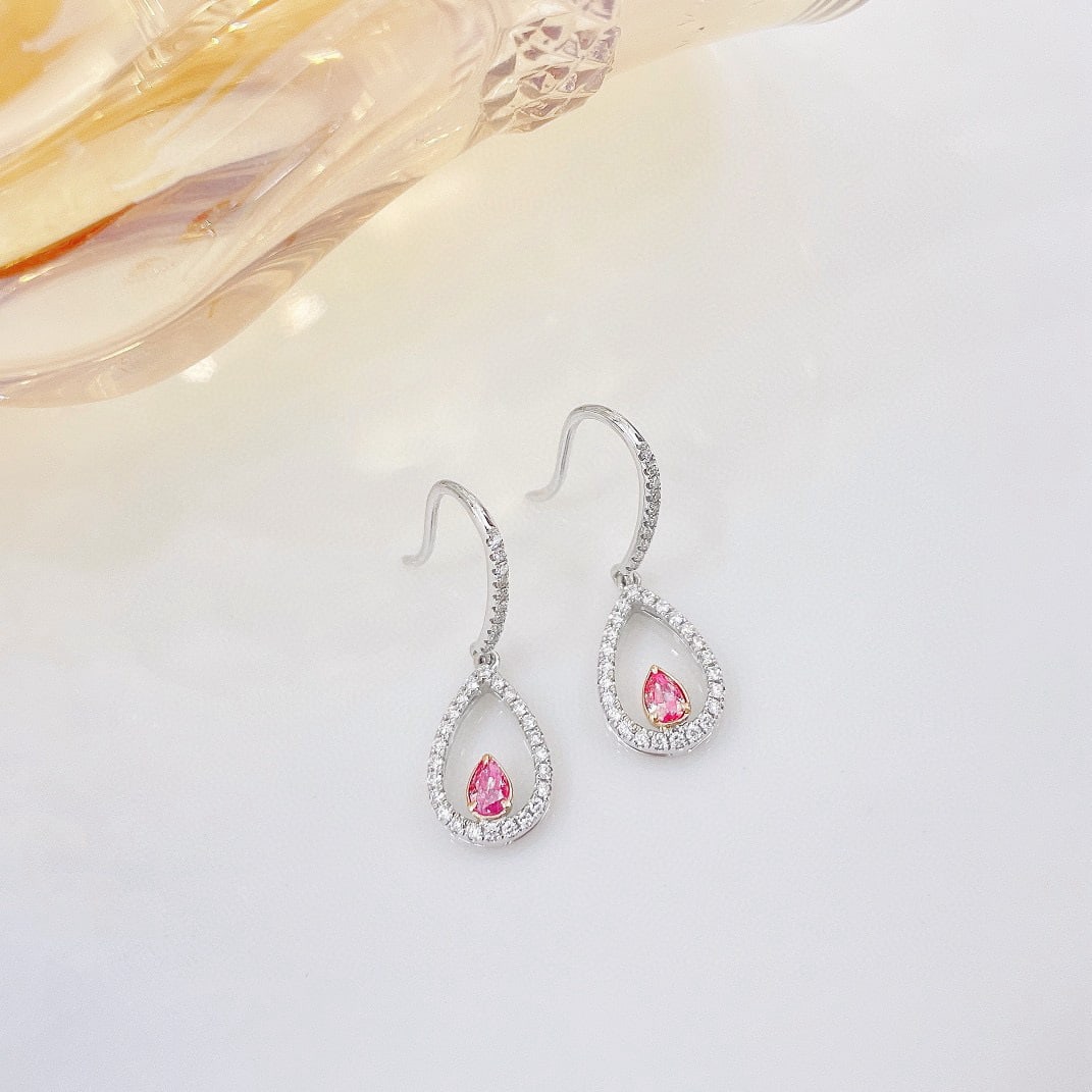 14k Gold 0.36 Ctw Natural Pink Diamond & Diamond Earrings: Ref:230973067 // gold content:14k gold // main gemstone:pink diamond // shape:pear // carat weight:0. 15ct // color:pink // treatment:natural // // adjacent gemstone 2 : diamond // shape:round //