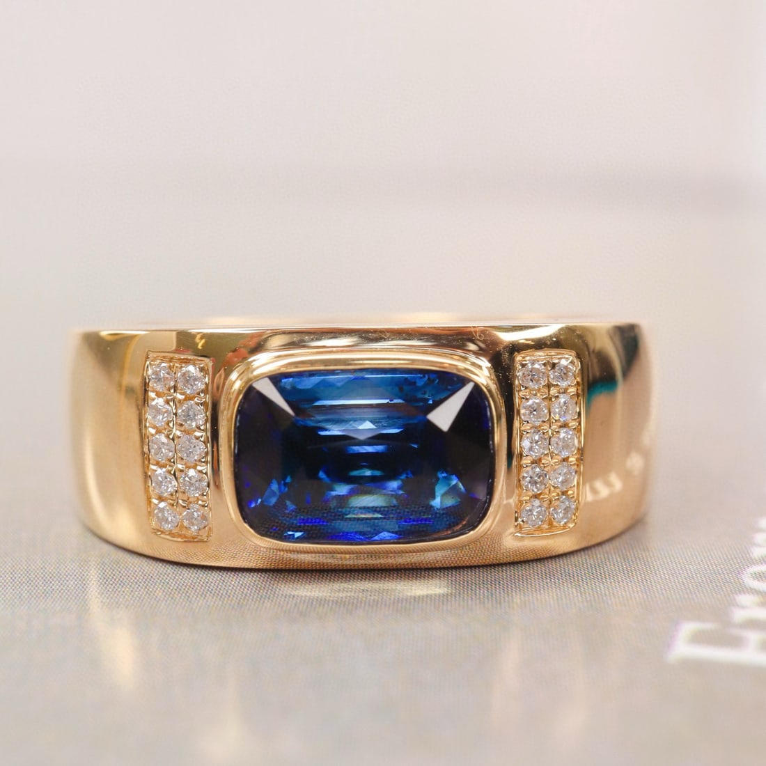 14k Gold 1.90 Ctw Natural Sapphire & Diamond Ring (1 of 6)