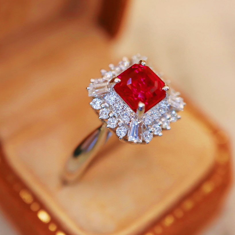 14k Gold 1.56 Ctw Natural Ruby & Diamond Ring - 2