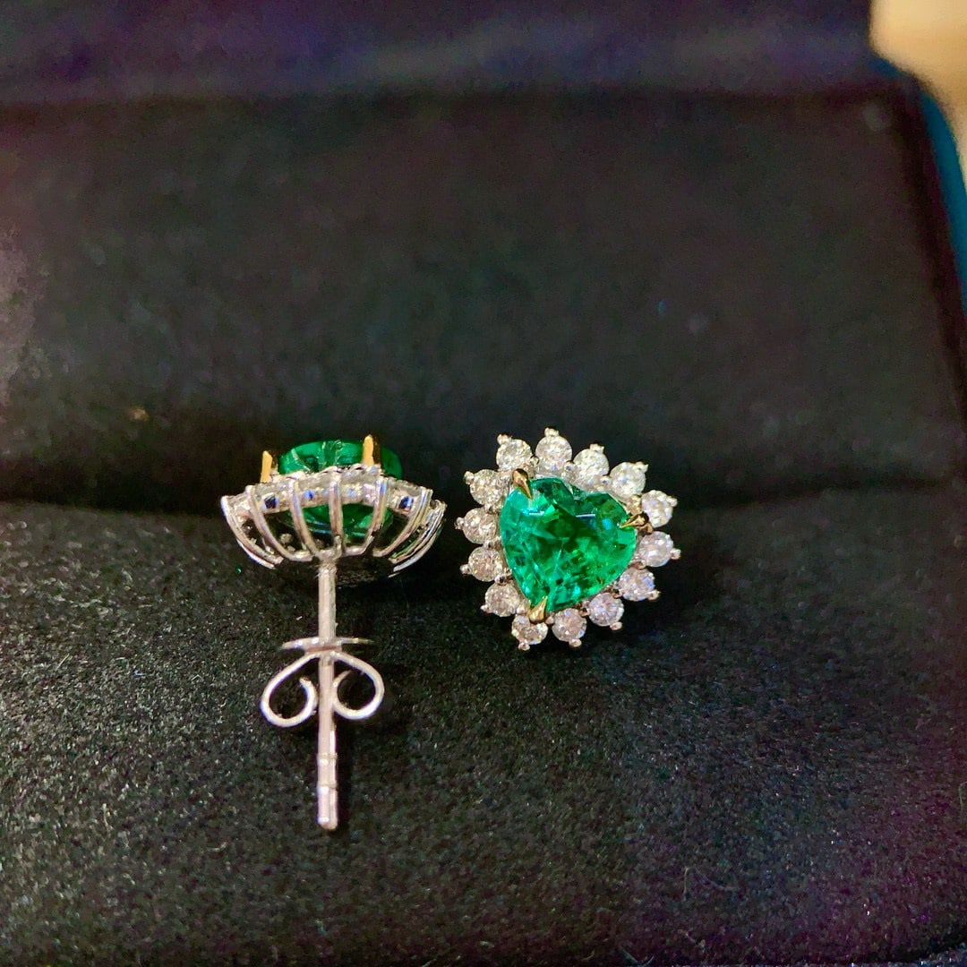 14k Gold 1.86 Ctw Vivid Green Natural Emerald & Diamond Earrings - 2