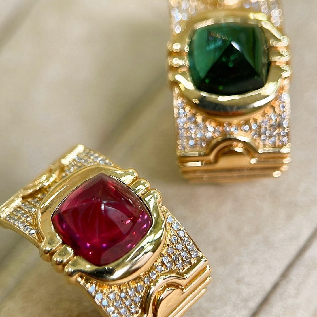 14k Gold 5.98 Ctw Natural Tourmaline & Diamond & Toi Et Moi Earrings: Ref:230973136 // gold content:14k gold // main gemstone:tourmaline // shape:suger-loaf // carat weight:5. 7ct // color:color // treatment:natural // // adjacent gemstone 2 : diamond // shape:round