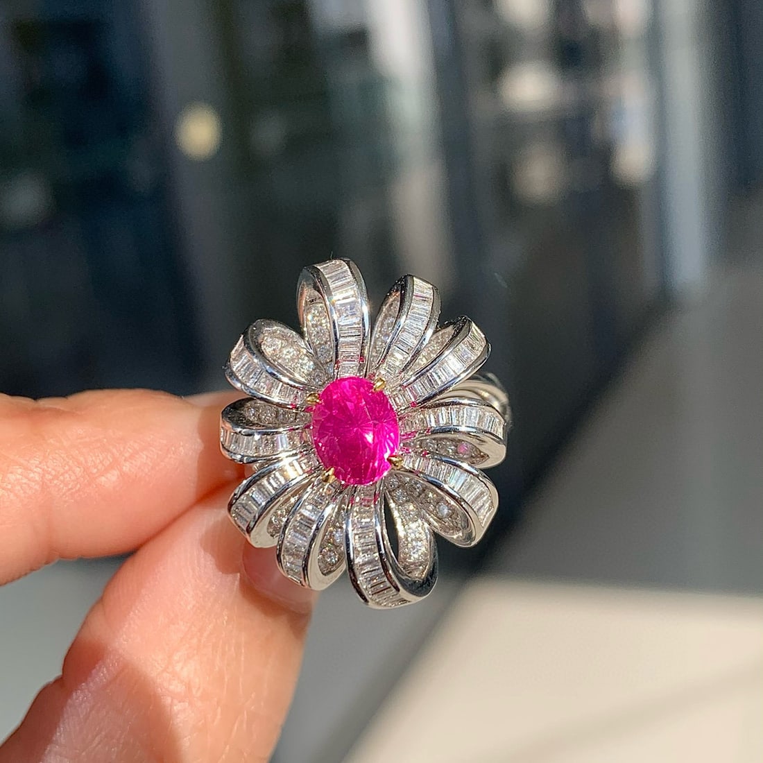 14k Gold 2.63 Ctw Vivid Pink Natural Sapphire & Diamond Ring: Ref:230973137 // gold content:14k gold // ring size:7. 25us // // main gemstone:sapphire // shape:oval // carat weight:1. 54ct // color:vivid pink // treatment:natural // // adjacent gemstone 2 :