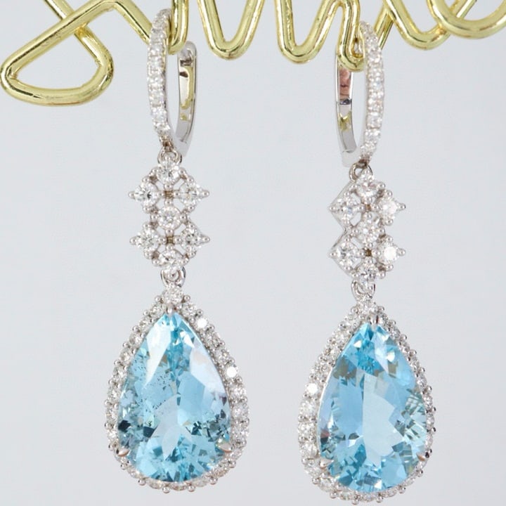 14k Gold 10.40 Ctw Natural Aquamarine & Diamond Earrings: Ref:230973169 // gold content:14k gold // main gemstone:aquamarine // shape:pear // carat weight:9. 00ct // color:santa maria color // treatment:natural // // adjacent gemstone 2 : diamond //