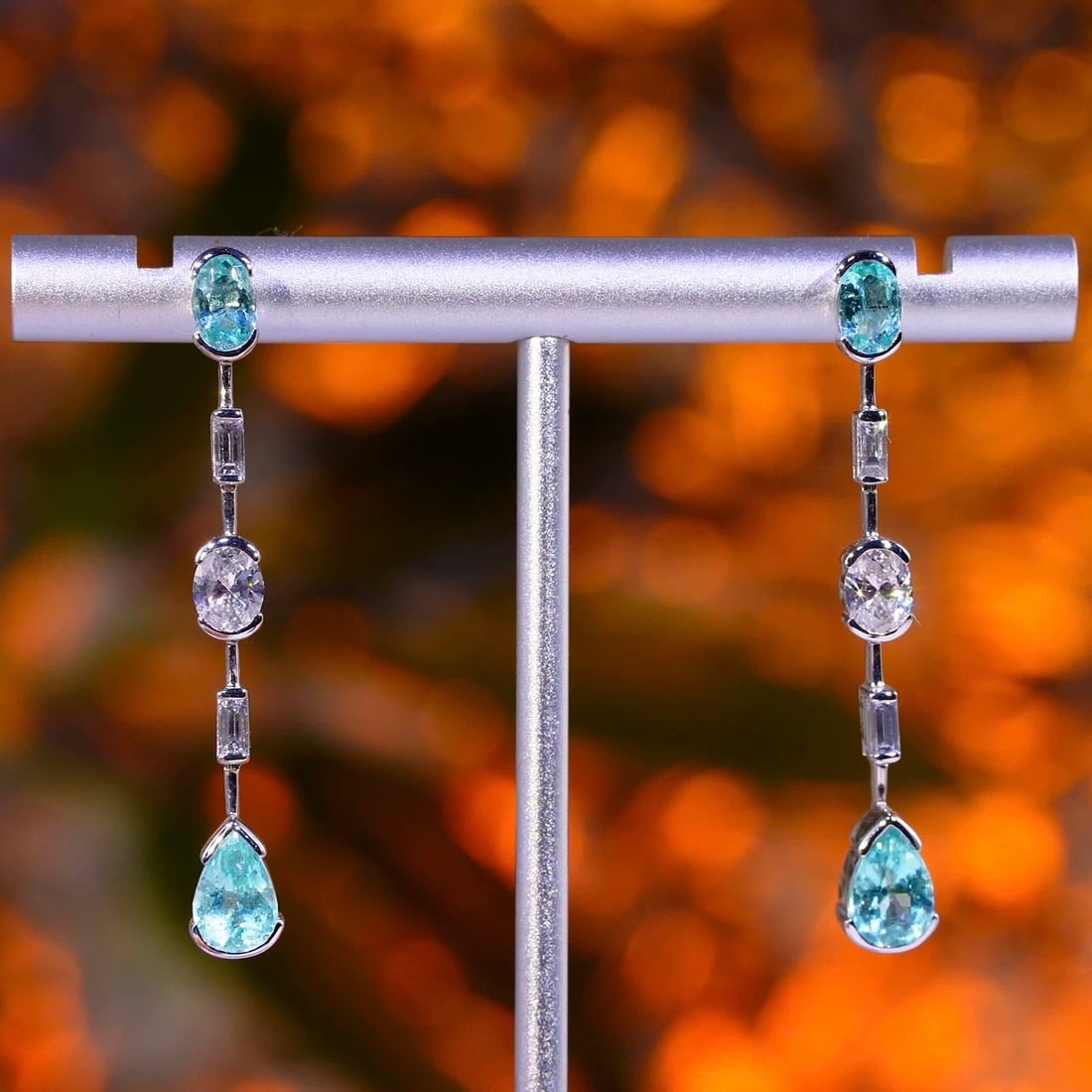 14k Gold 2.90 Ctw Natural Paraiba Tourmaline & Diamond Earrings: Ref:230973186 // gold content:14k gold // main gemstone:paraiba tourmaline // shape:multiply // carat weight:1. 94ct // color:blue // treatment:natural // // adjacent gemstone 2 : diamond //