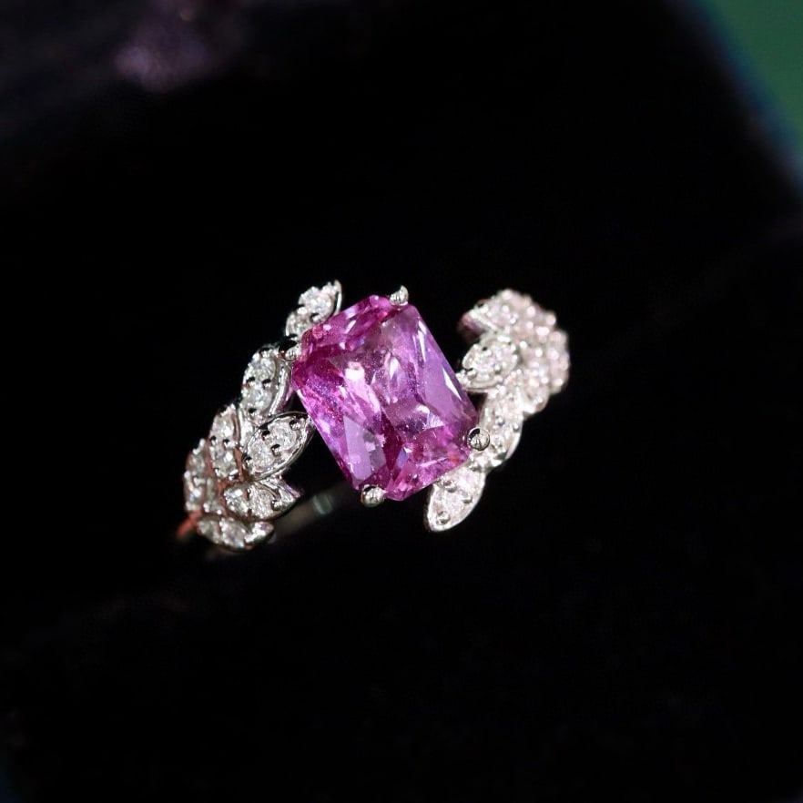 14k Gold 1.55 Ctw Natural Sapphire & Diamond Ring: Ref:230973232 // gold content:14k gold // ring size:7. 25us // // main gemstone:sapphire // shape:octagonal // carat weight:1. 41ct // color:purple // treatment:natural // // adjacent gemstone 2 :