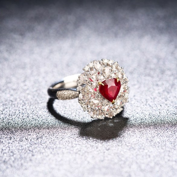 14k Gold 1.93 Ctw Natural Ruby & Diamond Ring - 2