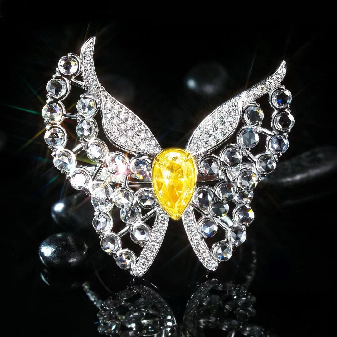 14k Gold 2.53 Ctw Natural Yellow Diamond & Diamond Ring/brooch/pendant( Without Chain ): Ref:230974024 // gold content:14k gold // ring size:7. 25us // // main gemstone:yellow diamond // shape:pear // carat weight:1. 00ct // color:yellow // treatment:natural // // adjacent gemstone 2