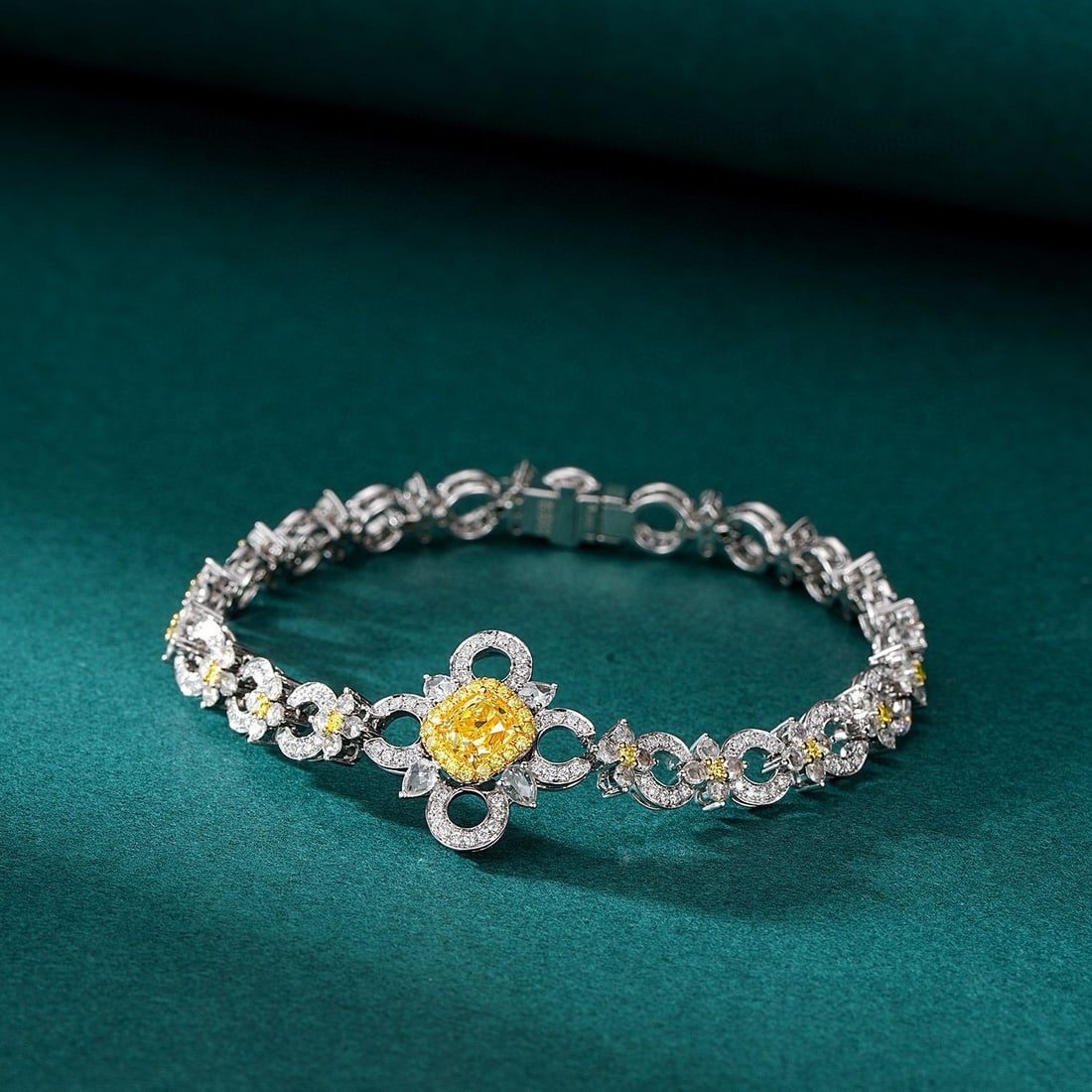 14k Gold 3.53 Ctw Natural Yellow Diamond & Diamond Bracelet - 2