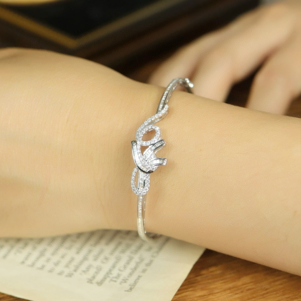 14k Gold 1.1 Ct Natural H Diamond Bangle - 6