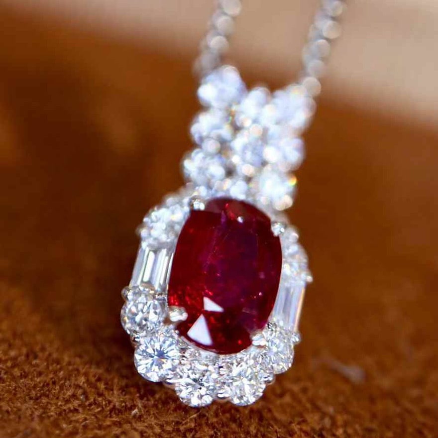 14k Gold 1.20 Ctw Vivid Red Natural Ruby & Diamond Pendant( Without Chain ) (1 of 6)