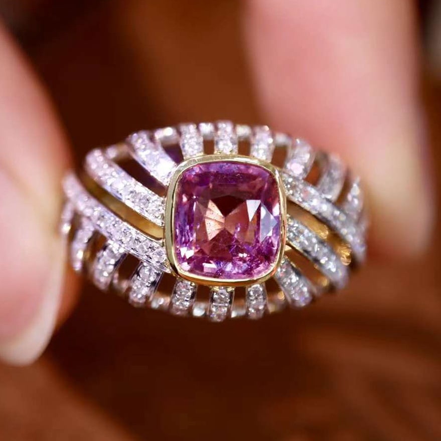 14k Gold 2.58 Ctw Natural Padparadscha Sapphire & Diamond Ring: Ref:230974152 // gold content:14k gold // ring size:7. 25us // // main gemstone:padparadscha sapphire // shape:cushion // carat weight:2. 01ct // color:orangish pink // treatment:natural // //