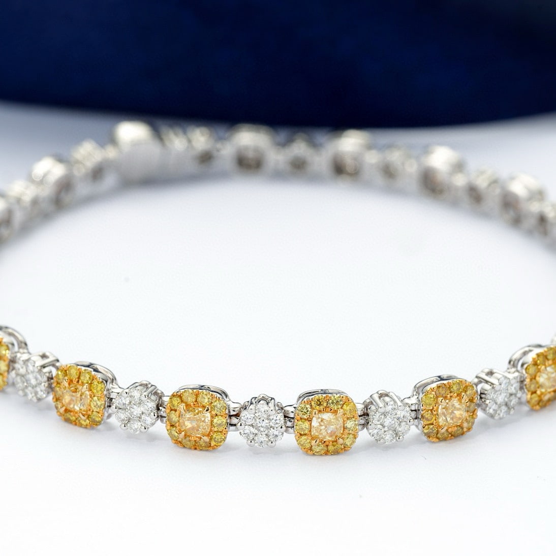 14k Gold 3.47 Ctw Natural Yellow Diamond & Diamond Bracelet: Ref:230974170 // gold content:14k gold // main gemstone:yellow diamond // shape:cushion // carat weight:1. 36ct // color:yellow // treatment:natural // // adjacent gemstone 2 : diamond //